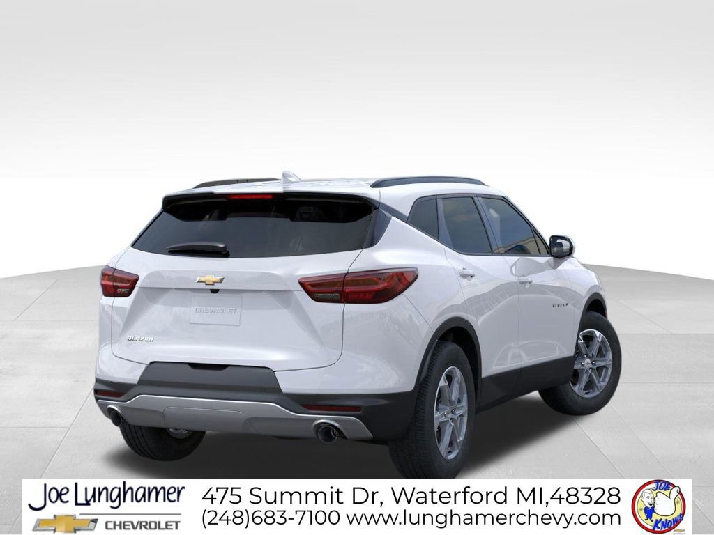 New 2026 Chevrolet Blazer LT image 4