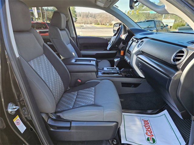 Used 2018 Toyota Tundra SR5 image 17