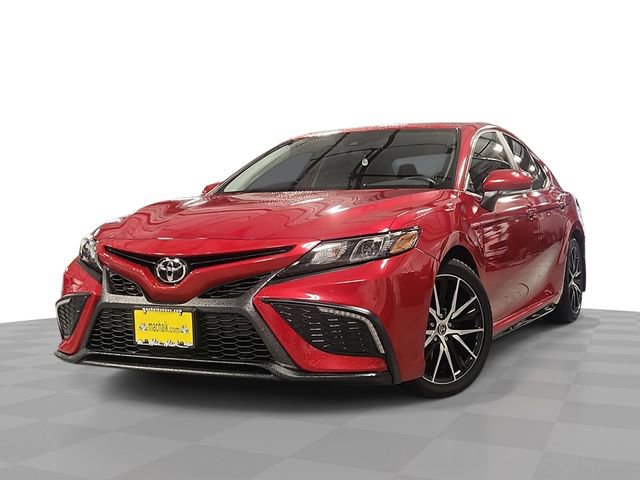 Used 2022 Toyota Camry SE w/ Convenience Package FWD image 1