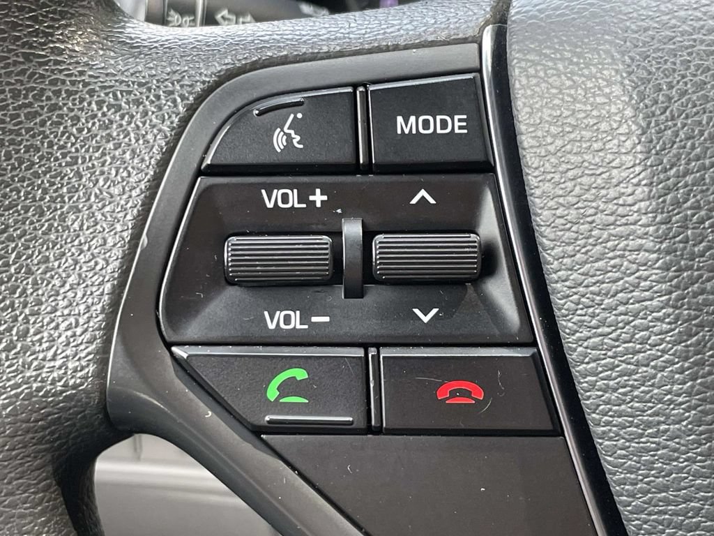 Used 2017 Hyundai Sonata SE FWD image 19