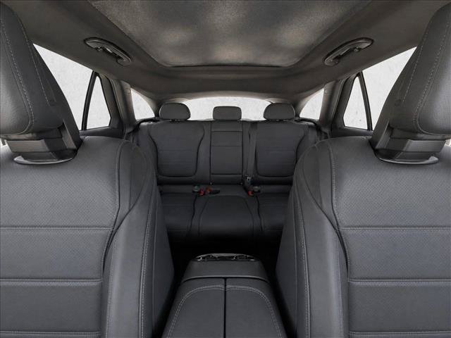 Used 2026 Mercedes-Benz GLC 300 image 20