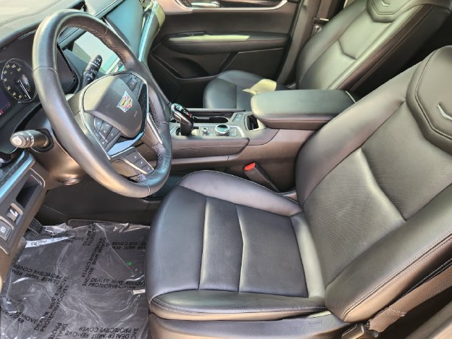 Used 2023 Cadillac XT5 Premium Luxury FWD image 14