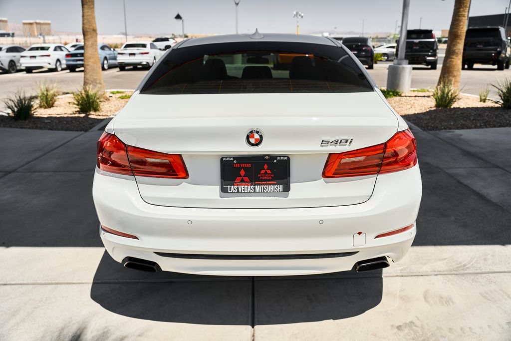 Used 2018 BMW 540i w/ Premium Package RWD image 9