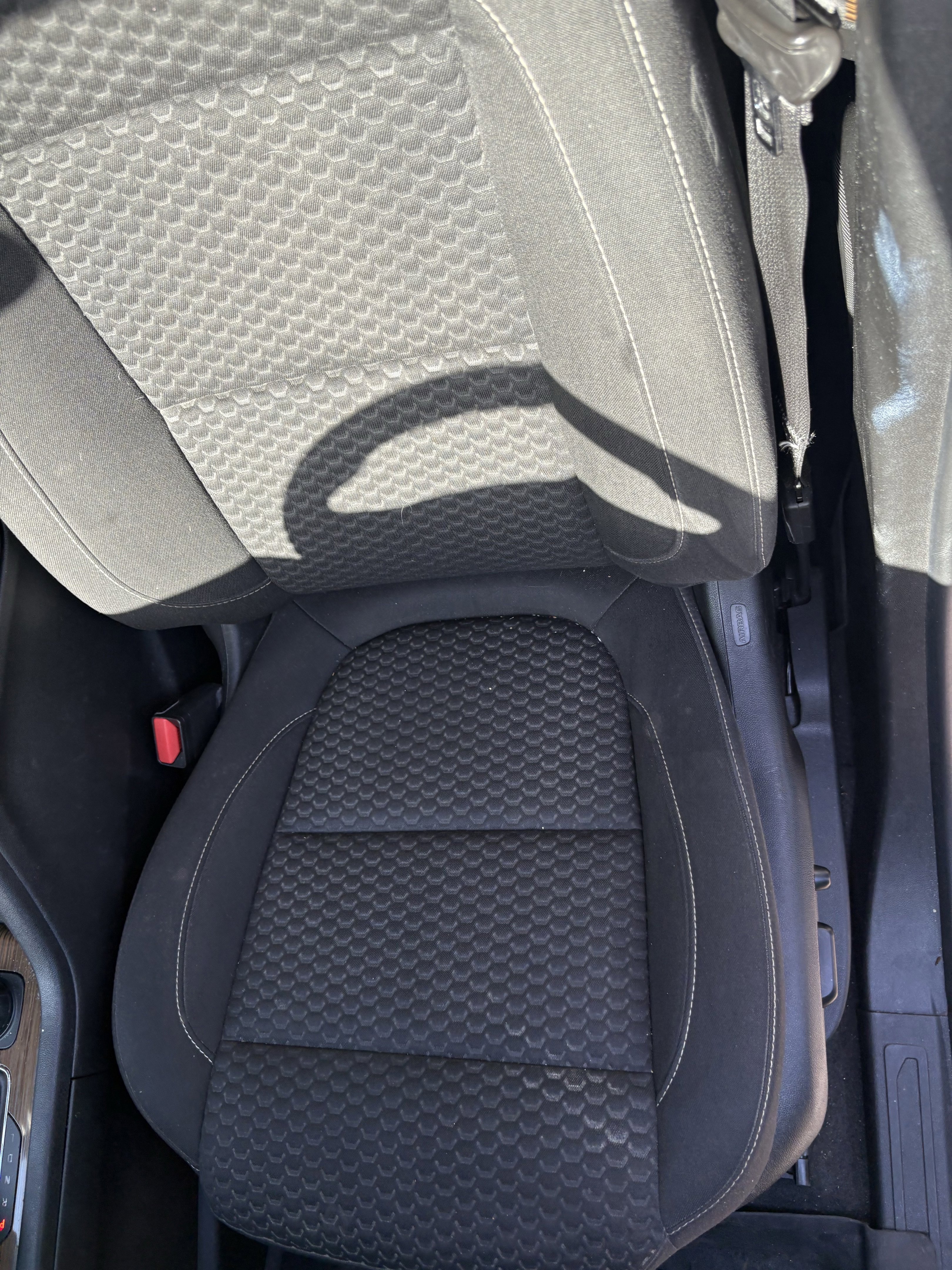 Used 2018 GMC Acadia SLE w/ Driver Alert Package I image 9