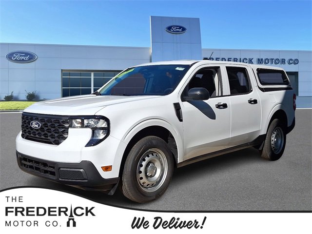 New 2025 Ford Maverick XL image 1