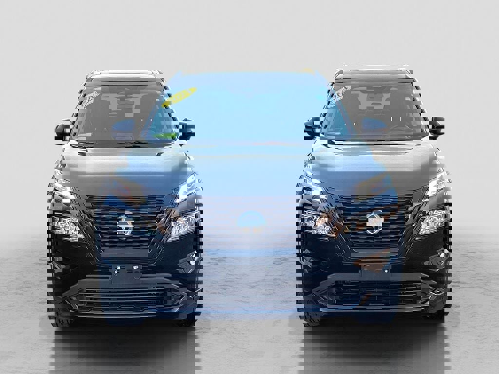 Certified 2023 Nissan Rogue SV w/ SV Premium B Package image 2