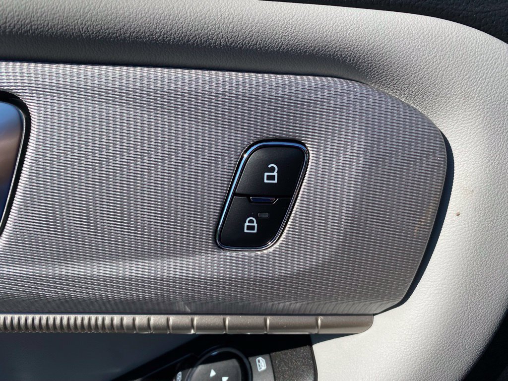 New 2026 Ford Explorer Active w/ Active Comfort Package AWD/4WD image 14
