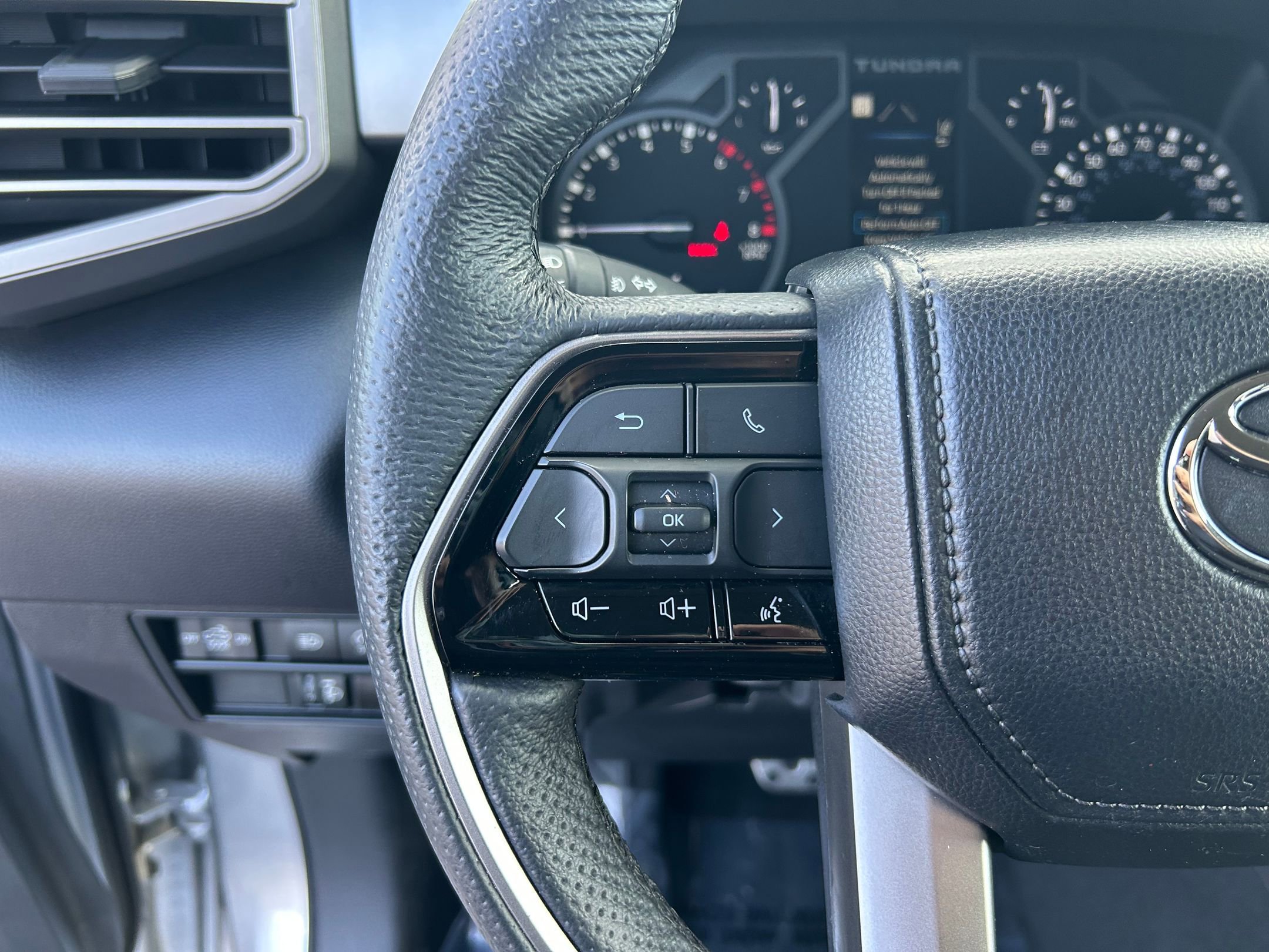 Used 2024 Toyota Tundra SR5 w/ TRD Off-Road Premium Package AWD/4WD image 15