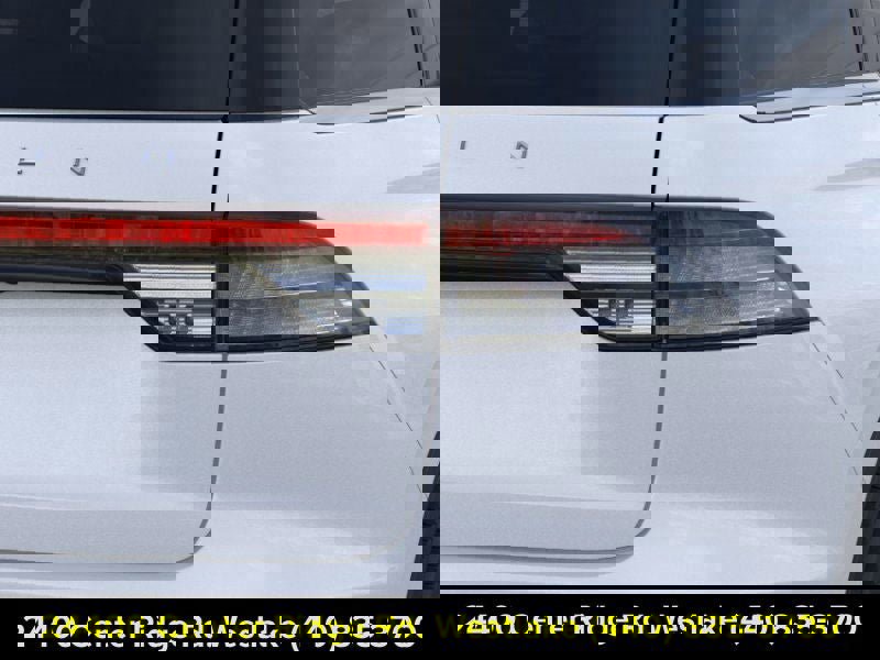 New 2026 Lincoln Aviator Reserve AWD/4WD image 19