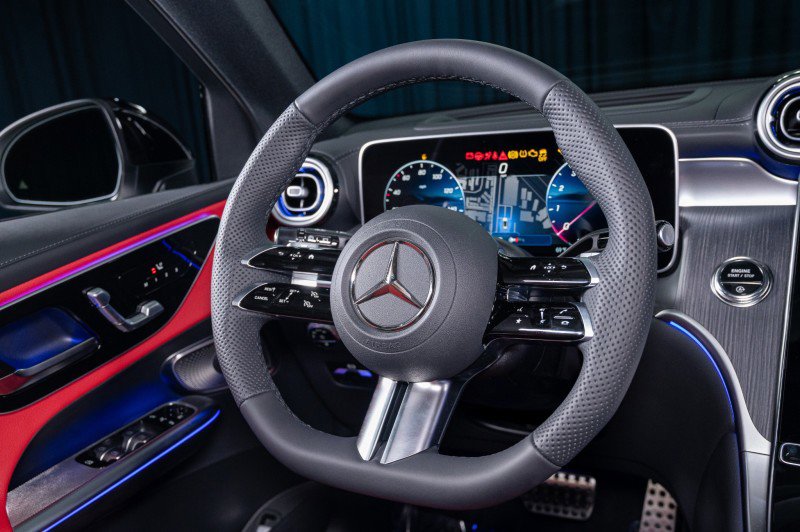 New 2026 Mercedes-Benz GLC 300 image 16