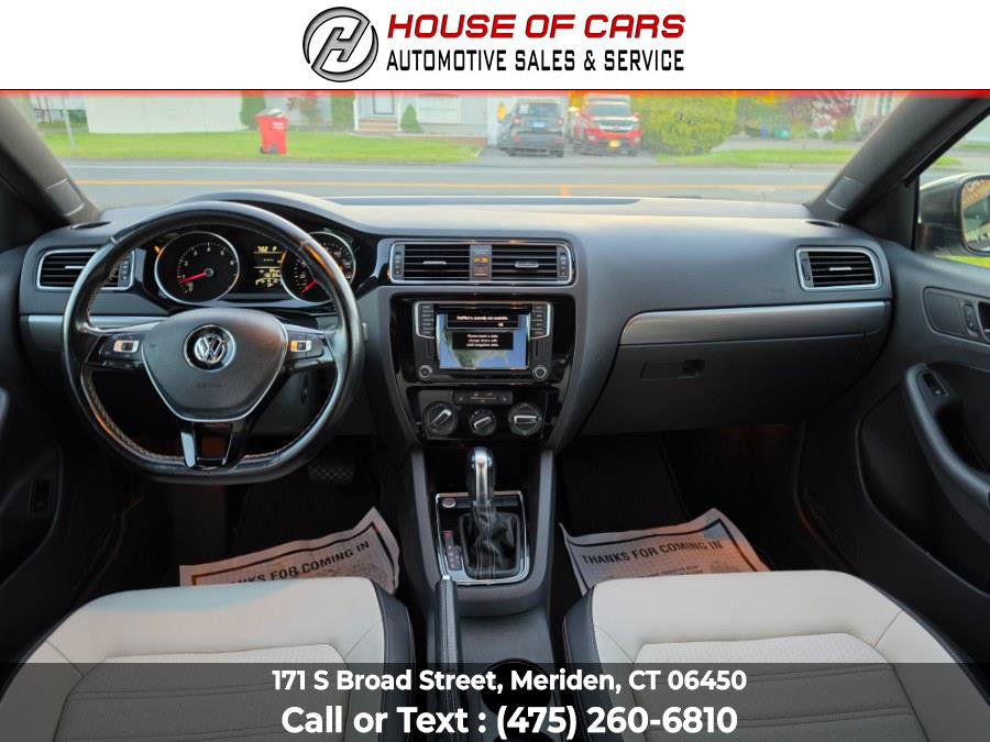Used 2016 Volkswagen Jetta Sport FWD image 9