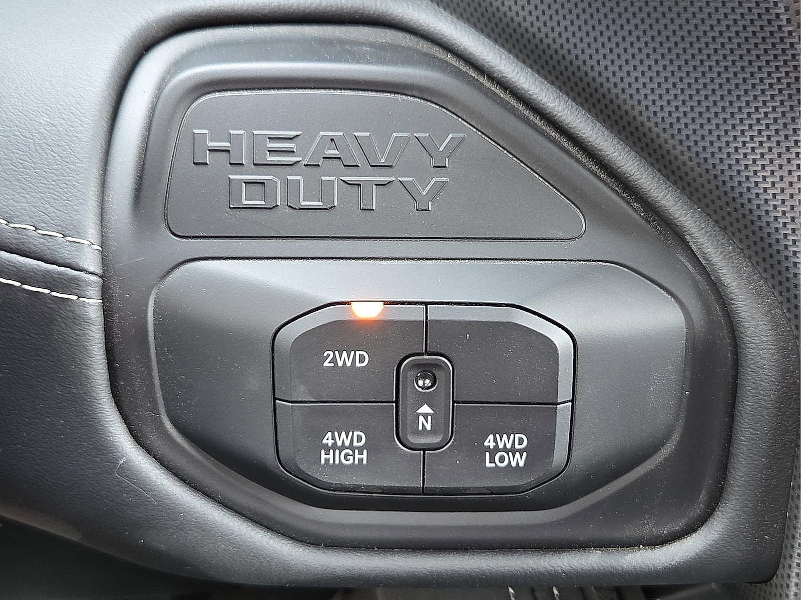 Used 2025 RAM 2500 Limited AWD/4WD image 17