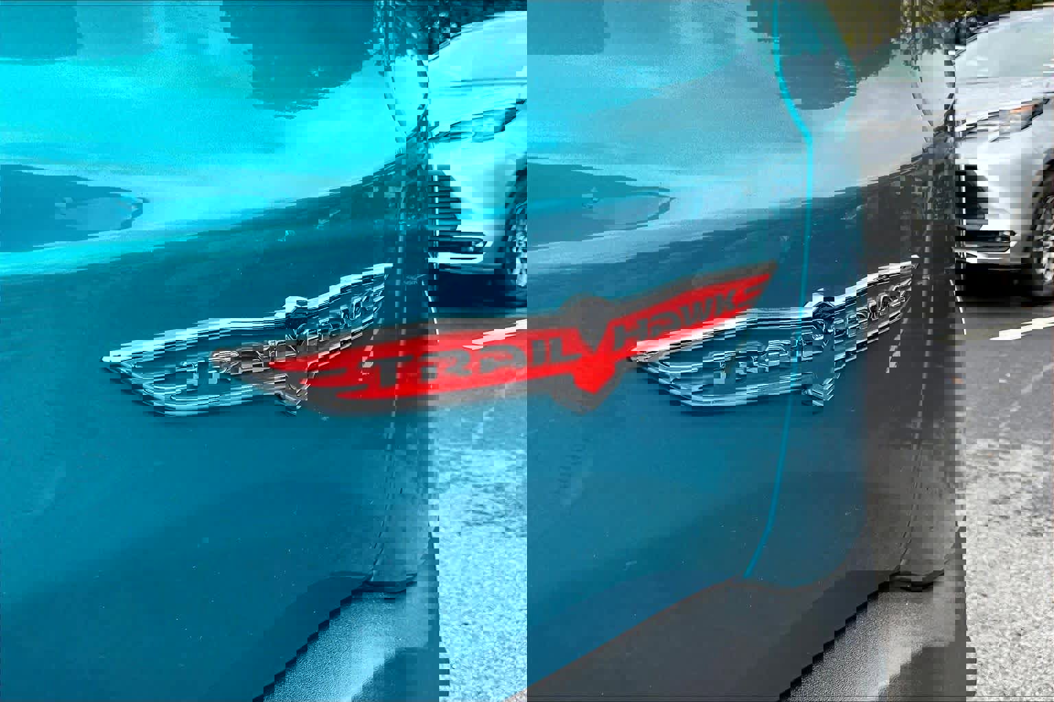 Used 2022 Jeep Renegade Trailhawk w/ Sun/Sound Group image 10