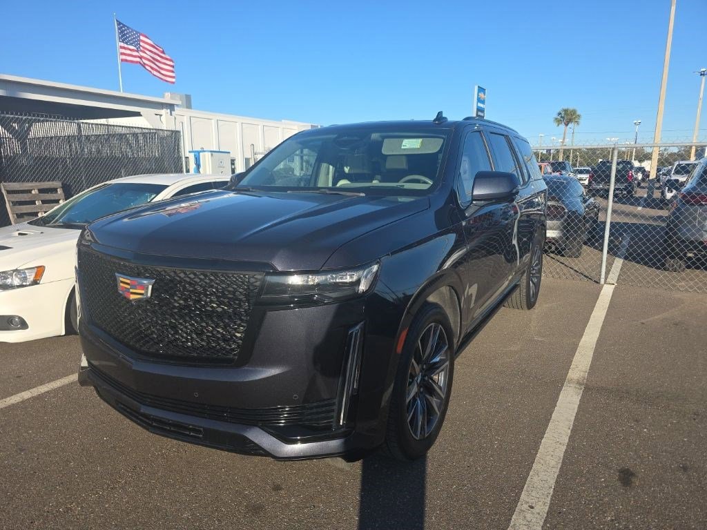 Used 2023 Cadillac Escalade Sport Platinum image 3
