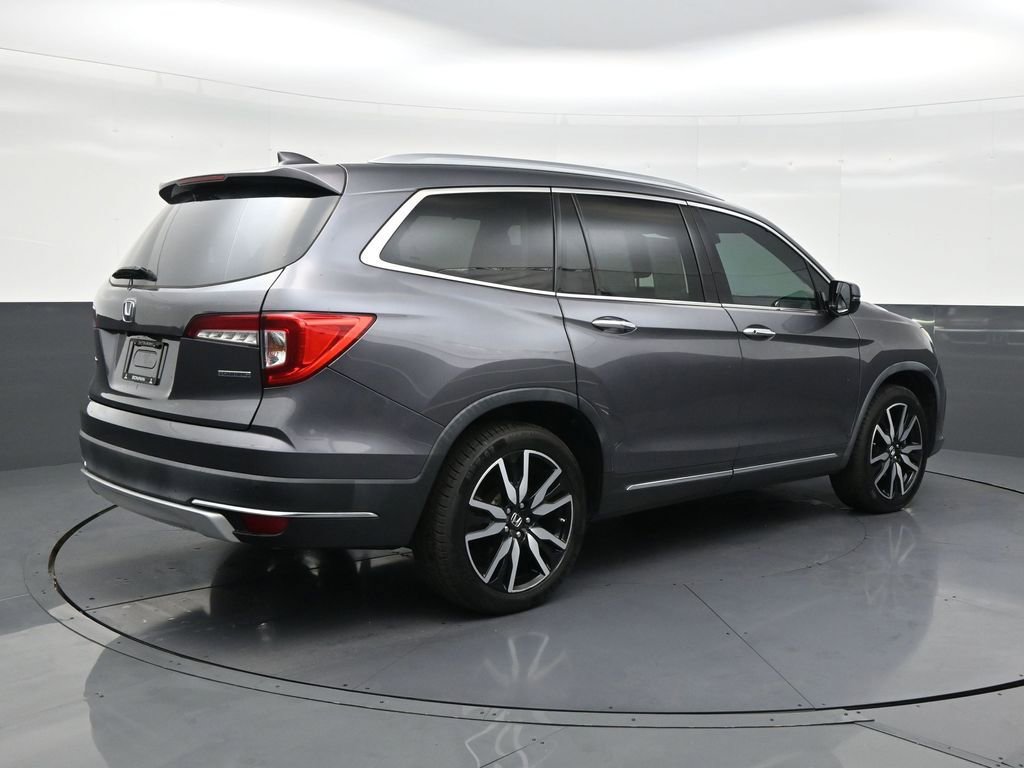 Used 2019 Honda Pilot Touring image 5