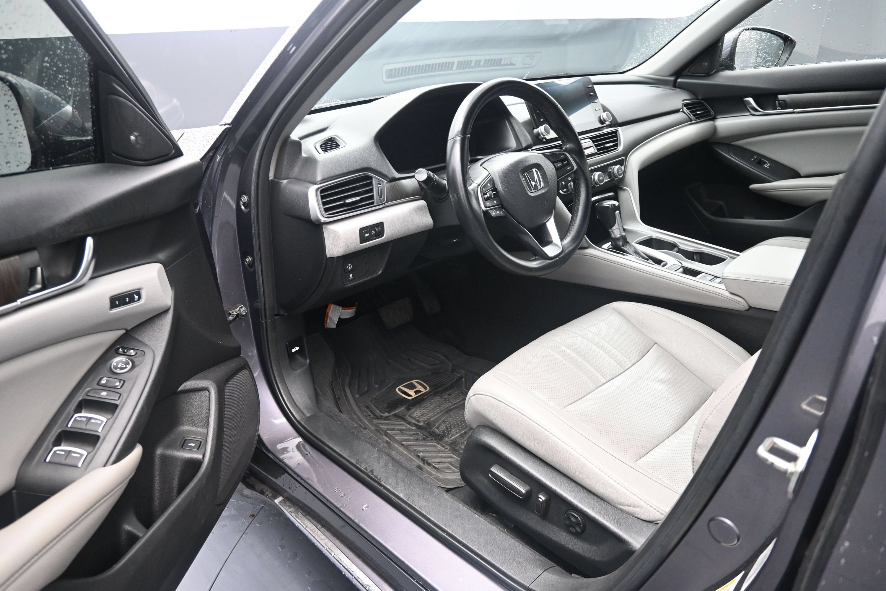 Used 2019 Honda Accord EX-L image 9