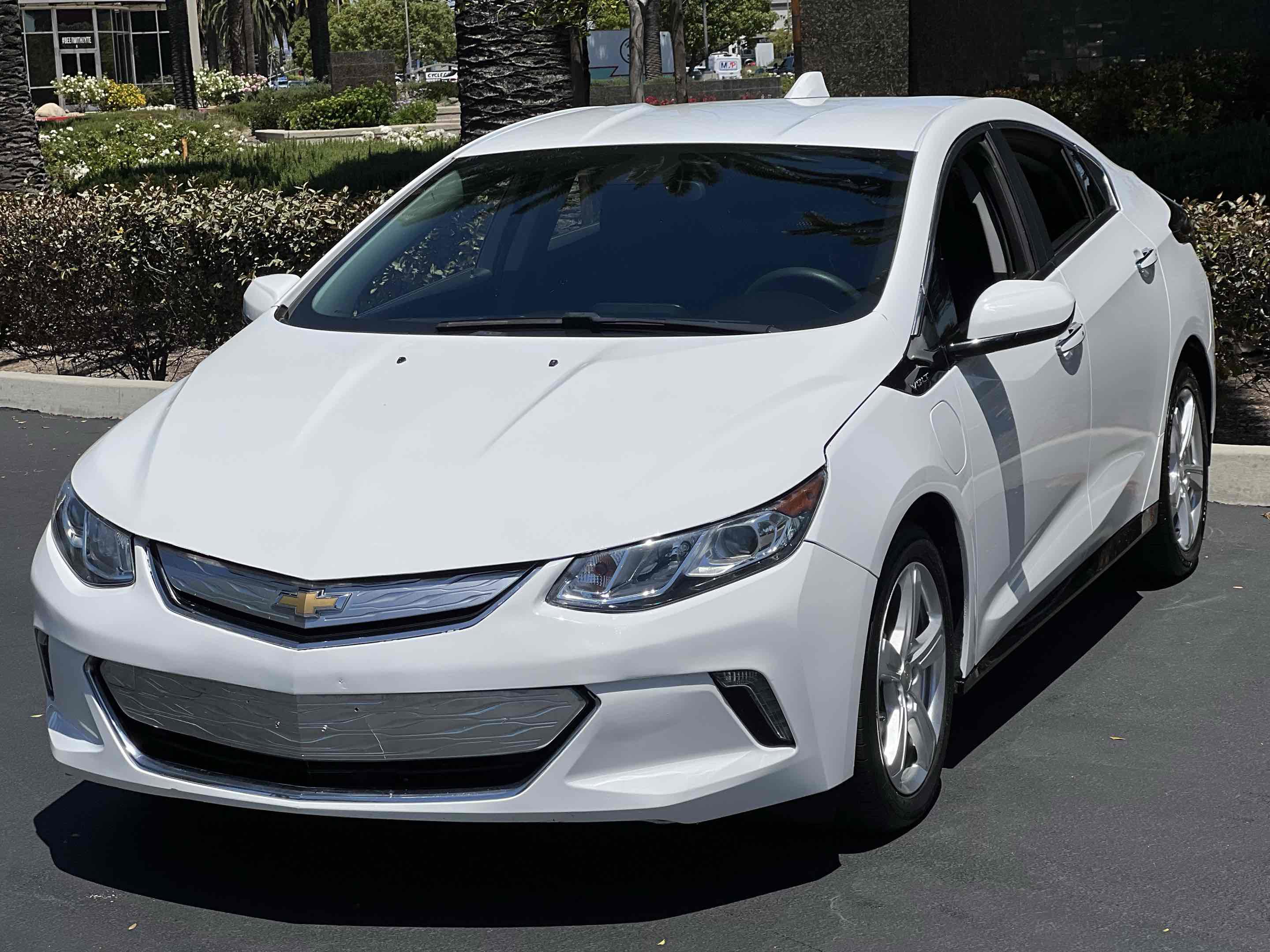 Used 2019 Chevrolet Volt LT FWD image 42