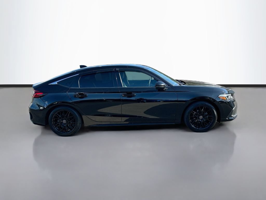 Used 2022 Honda Civic Sport Touring image 4