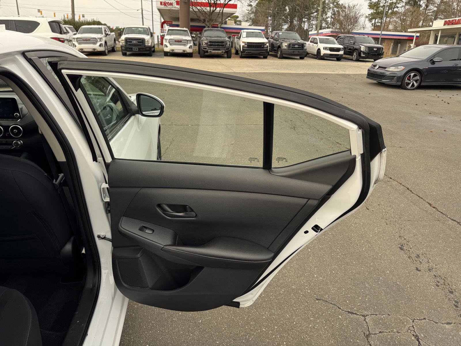 Used 2024 Nissan Sentra SV image 14