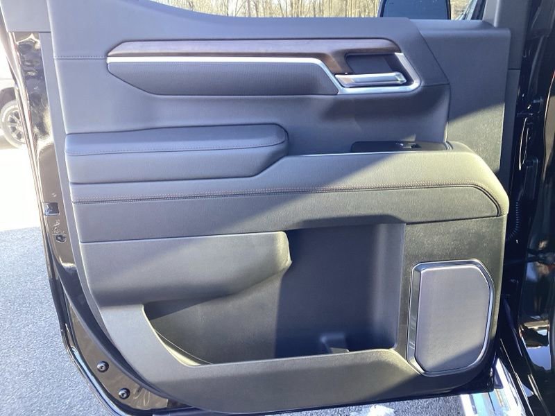 New 2026 Chevrolet Silverado 1500 High Country w/ Technology Package image 17