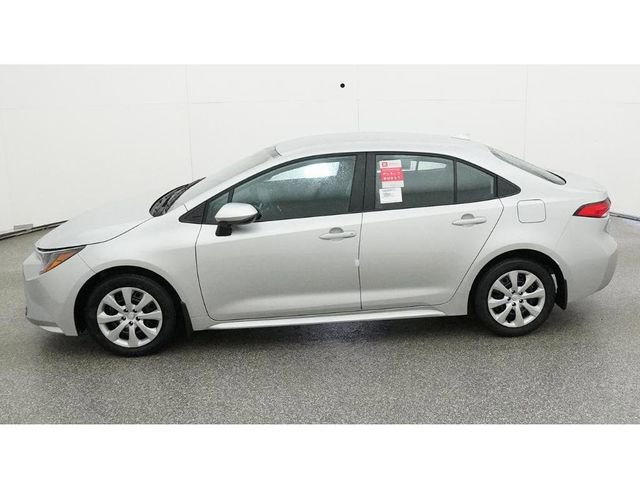 New 2026 Toyota Corolla LE image 3