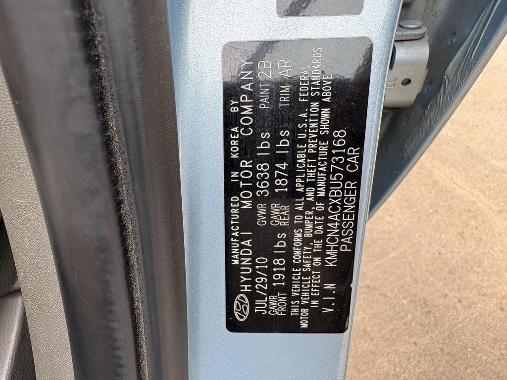 Used 2011 Hyundai Accent GLS FWD image 27