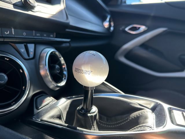 Used 2020 Chevrolet Camaro LT RWD image 26