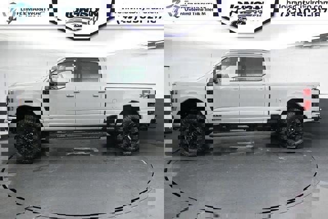 New 2026 Ford F250 Lariat w/ Black Appearance Package image 7