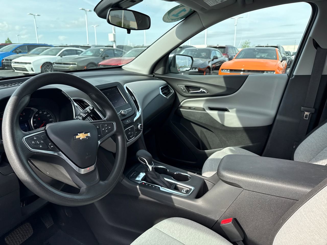 Used 2023 Chevrolet Equinox LT w/ LPO, Floor Liner Package AWD/4WD image 11