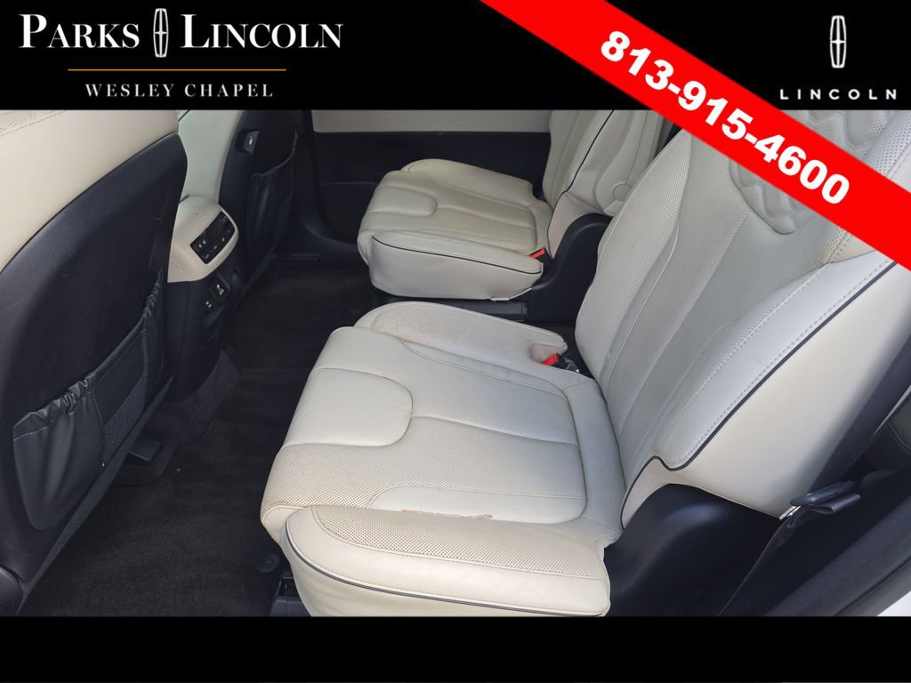 Used 2022 Hyundai Palisade Limited FWD image 15