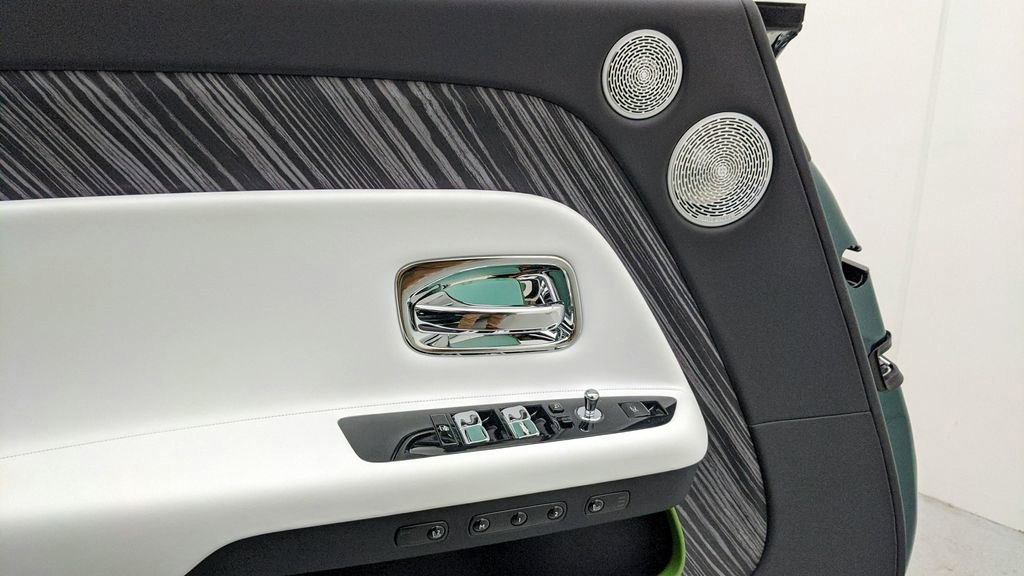 Used 2024 Rolls-Royce Spectre w/ Spectre Launch Package image 37