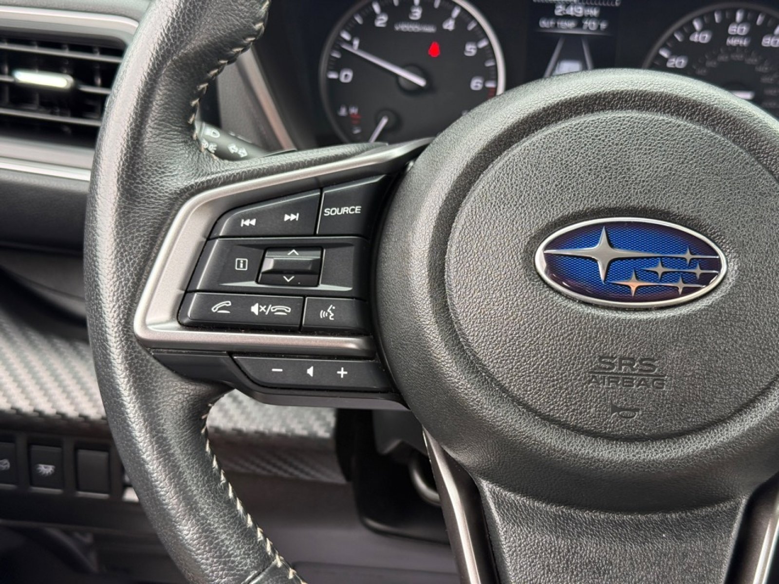 Used 2024 Subaru Ascent Premium w/ Convenience Package AWD/4WD image 20