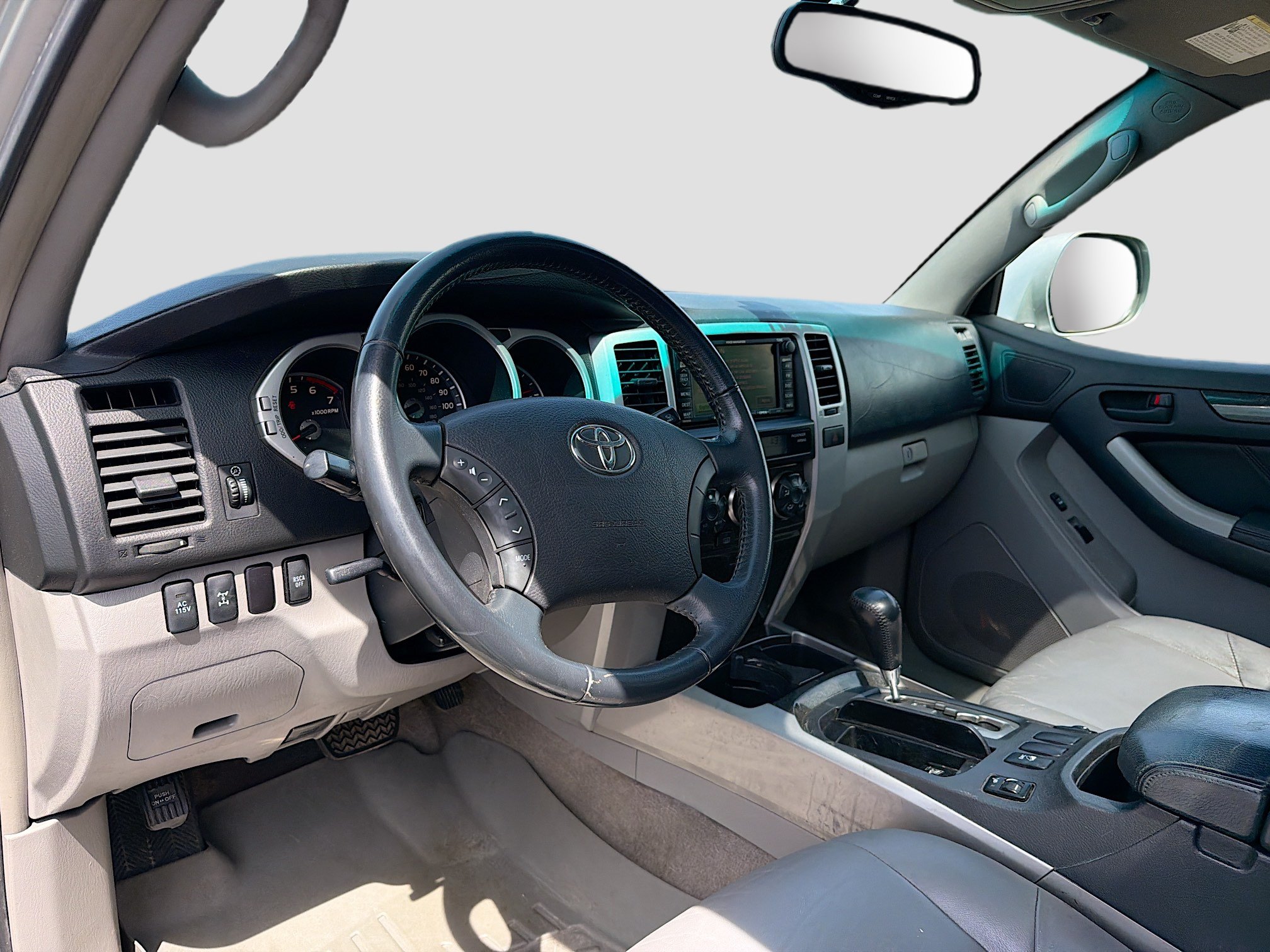 Used 2005 Toyota 4Runner Limited AWD/4WD image 4