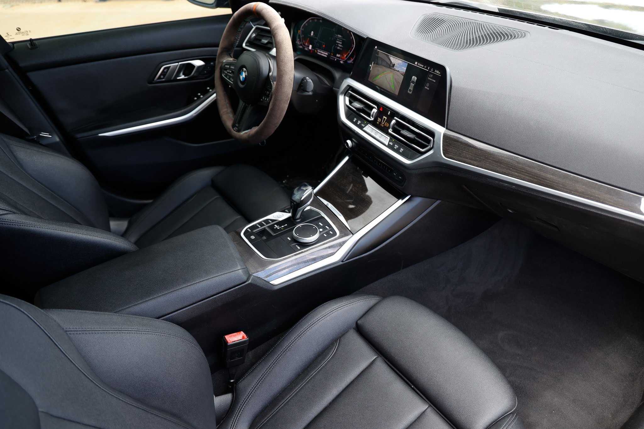 Used 2020 BMW 330i Sedan w/ M Sport Package RWD image 19