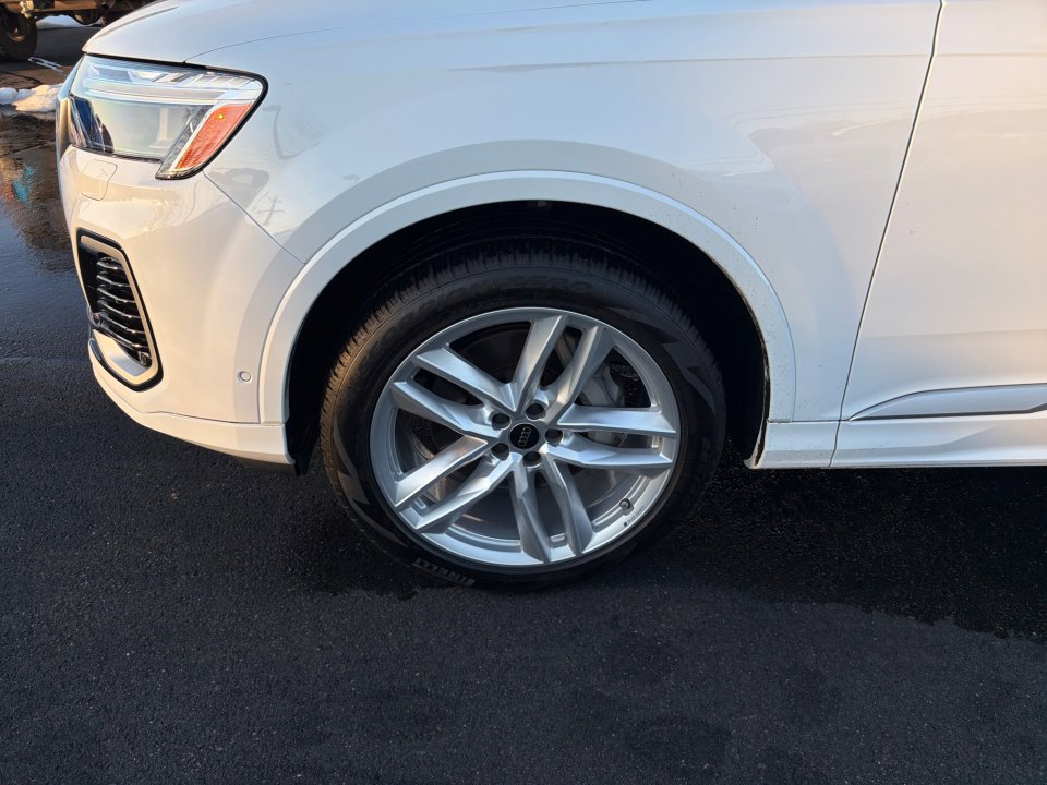 Certified 2025 Audi Q7 3.0T Premium Plus w/ Premium Plus Package image 27
