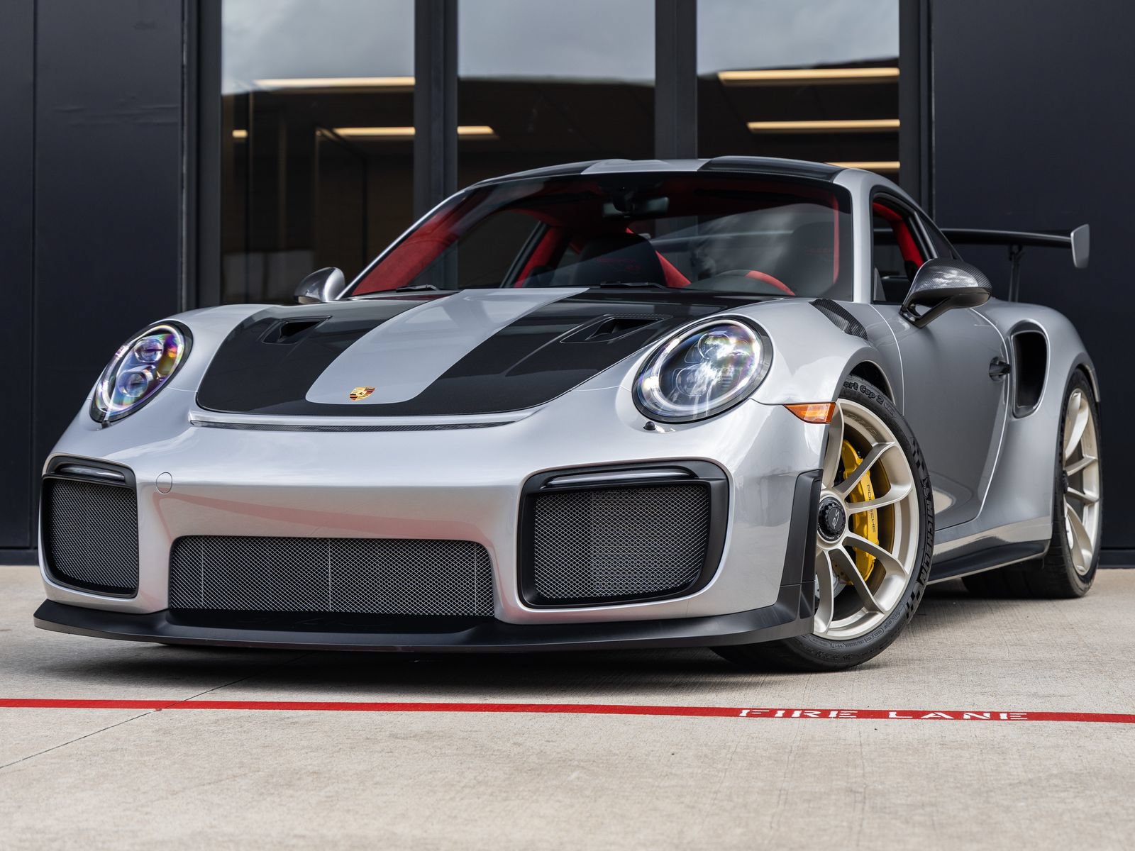 Certified 2018 Porsche 911 GT2 RS RWD image 1