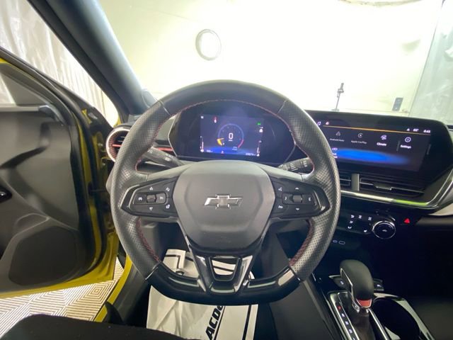 Used 2024 Chevrolet Trax RS w/ Driver Confidence Package image 34