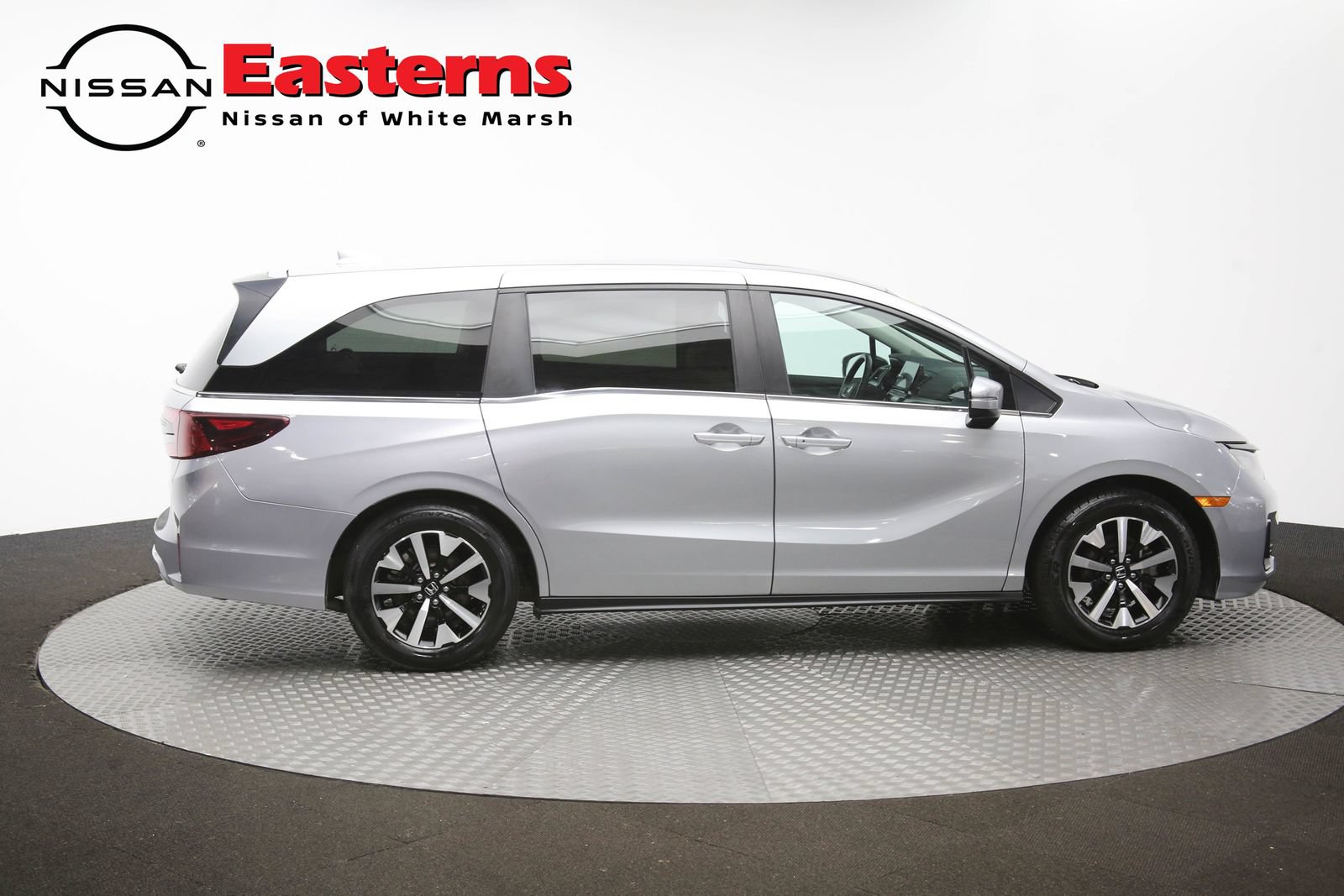 Used 2025 Honda Odyssey EX-L image 45