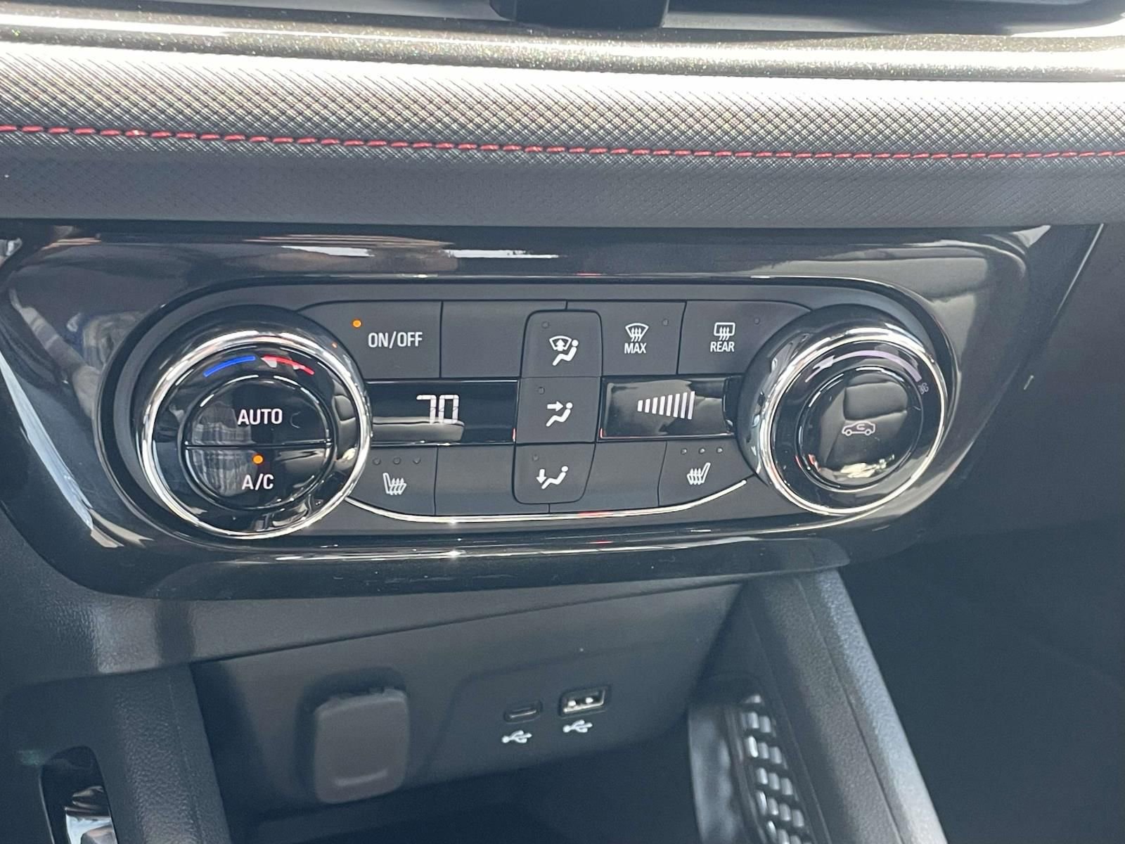 New 2026 Chevrolet TrailBlazer RS w/ Convenience Package image 12