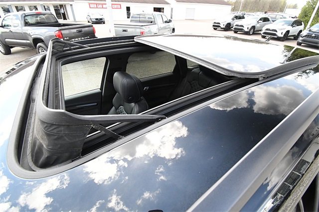 Used 2024 Audi SQ5 Premium Plus image 29