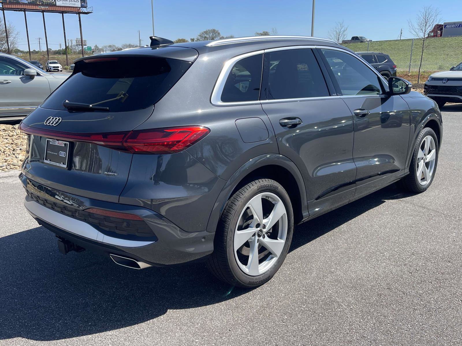 Certified 2025 Audi Q5 Prestige image 6