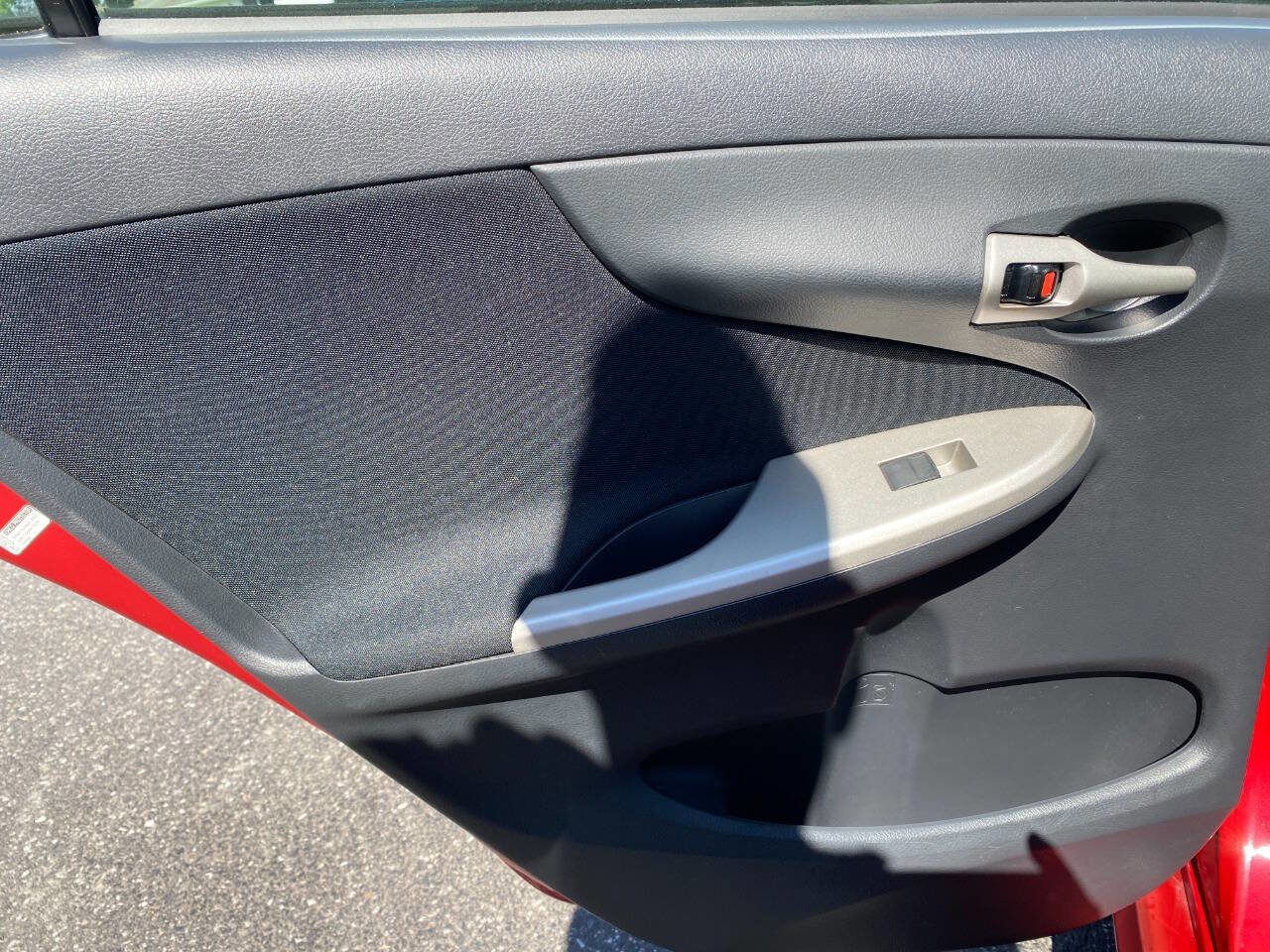 Used 2011 Toyota Corolla S FWD image 21