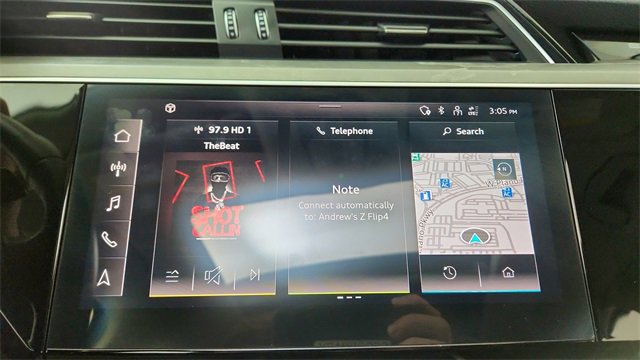 Used 2024 Audi Q8 e-tron Premium image 46