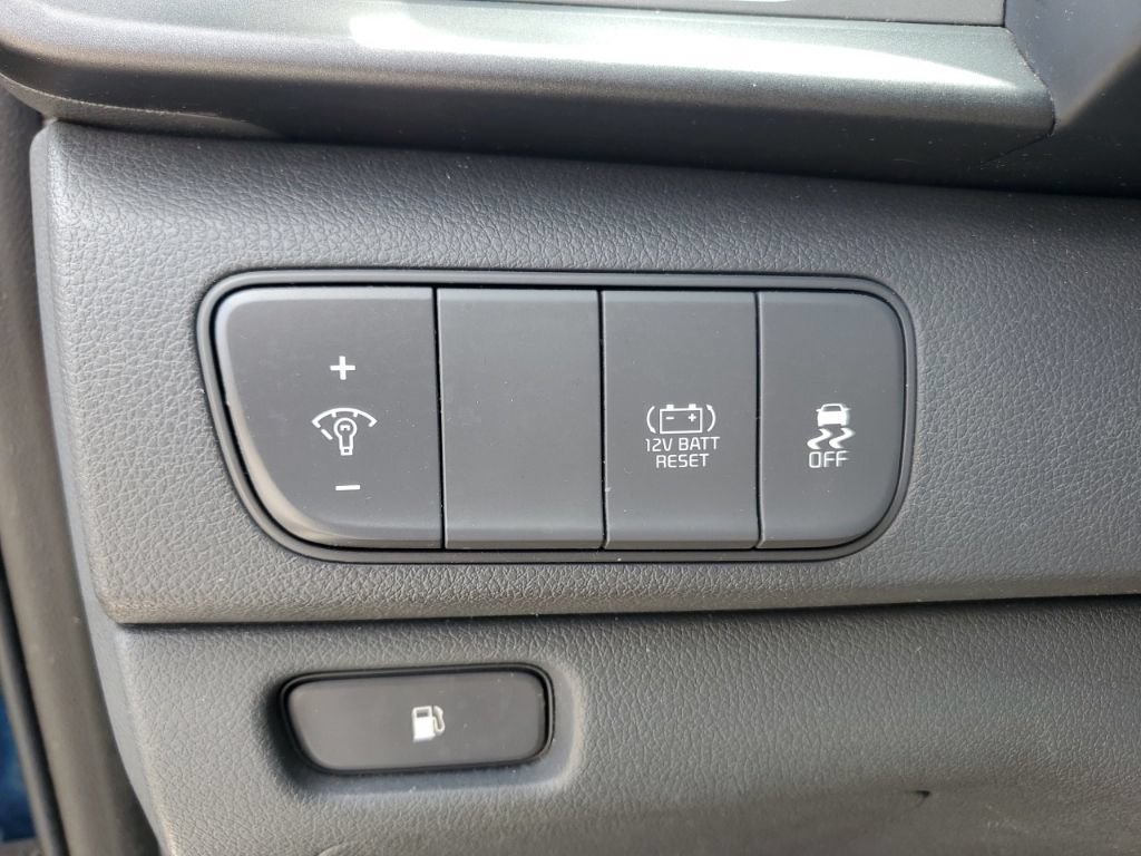Used 2019 Kia Niro LX FWD image 11