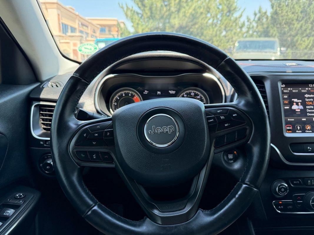 Used 2019 Jeep Cherokee Trailhawk w/ Trailer Tow Group image 32