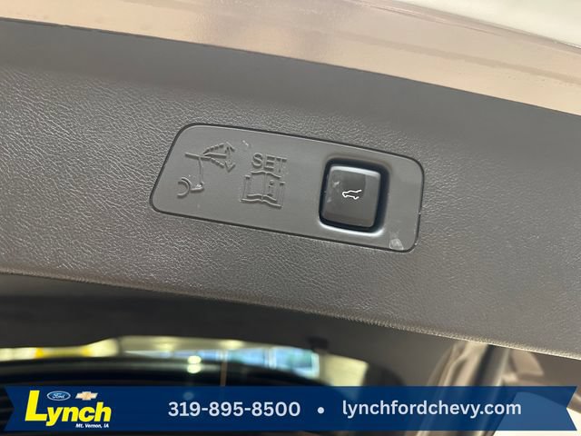 Used 2025 Lincoln Corsair AWD image 21