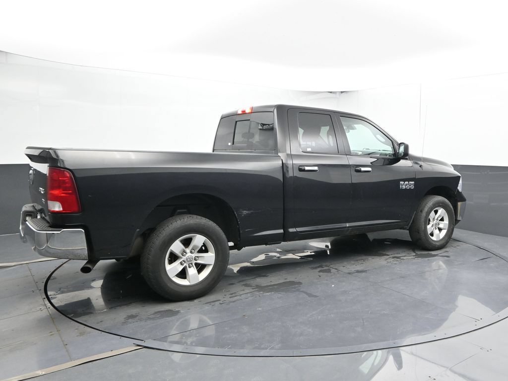 Used 2018 RAM 1500 Classic SLT AWD/4WD image 3