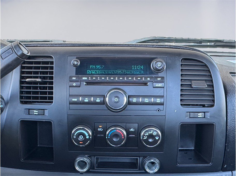 Used 2008 GMC Sierra 1500 W/T w/ SL Package RWD image 10