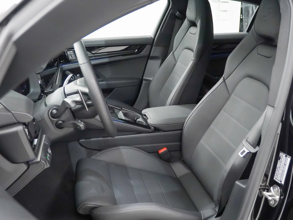 New 2026 Porsche Panamera 4 AWD/4WD image 5