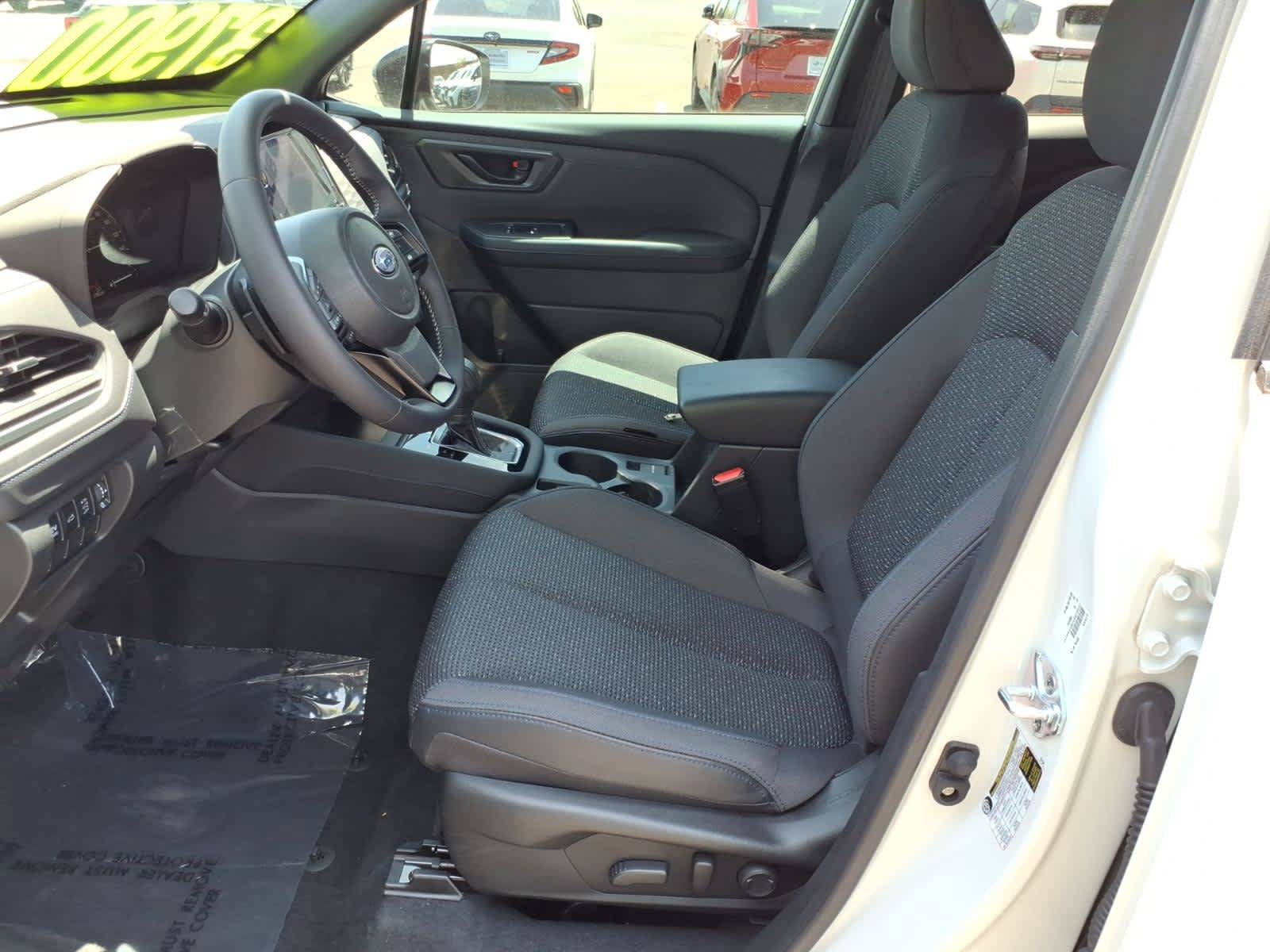 Used 2025 Subaru Forester Premium AWD/4WD image 27
